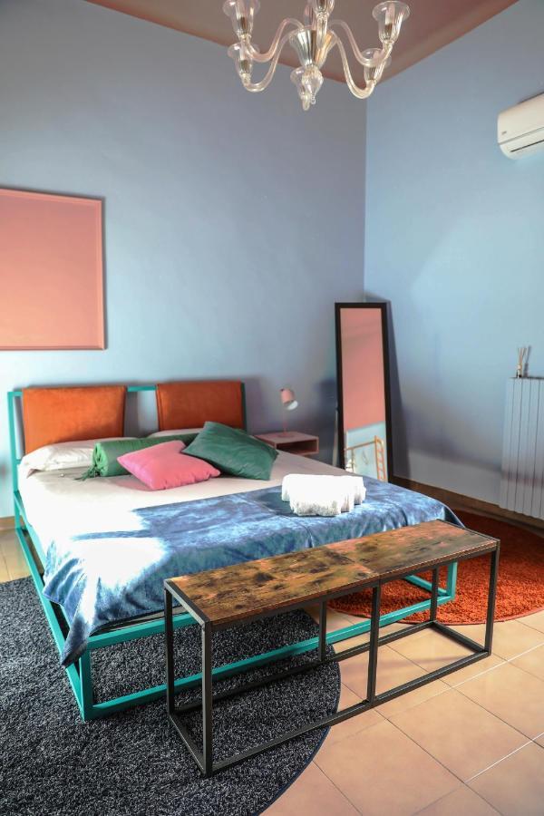 The Colors House Apartment Бари Екстериор снимка
