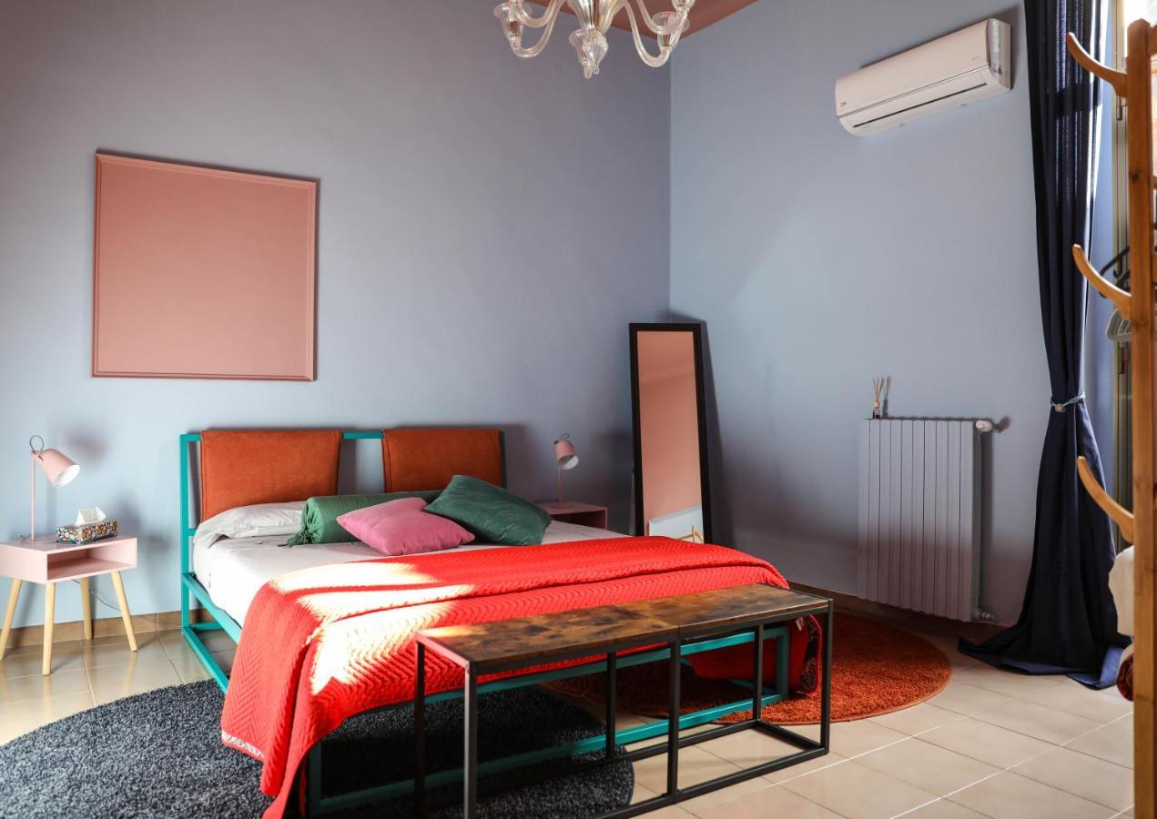 The Colors House Apartment Бари Екстериор снимка