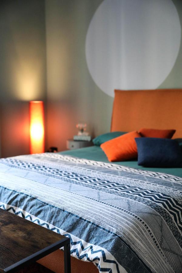 The Colors House Apartment Бари Екстериор снимка
