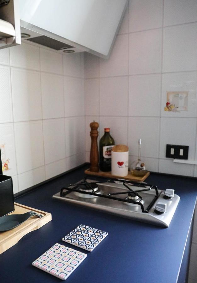 The Colors House Apartment Бари Екстериор снимка